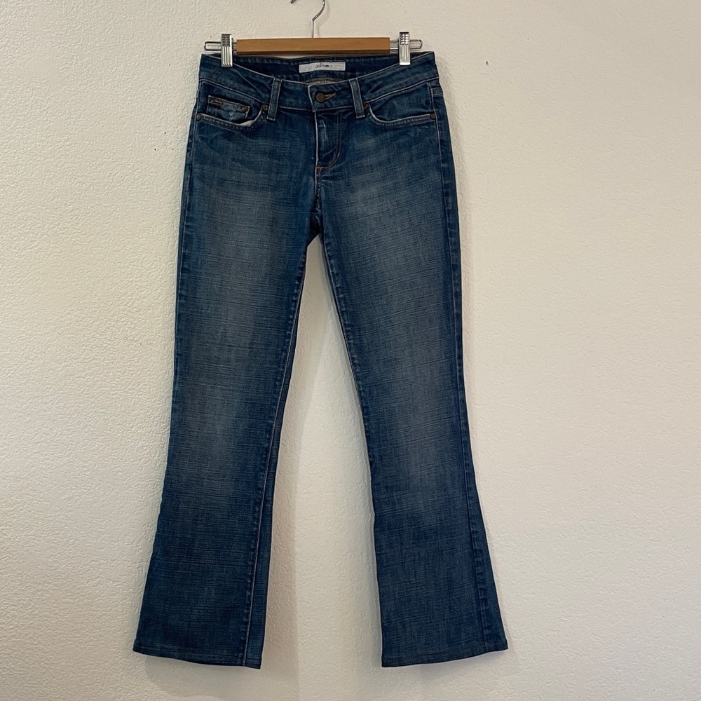 Joe's The Socialite Jeans RN#106214 Straight boot cut jean Women's Size: 28